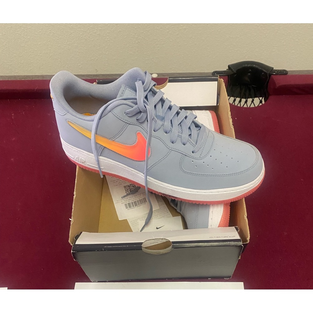 Nike Air Force, one size 12